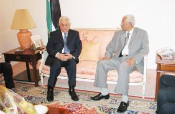 الرئيس الفلسطيني يستقبل نائب رئيس مجلس الشورى