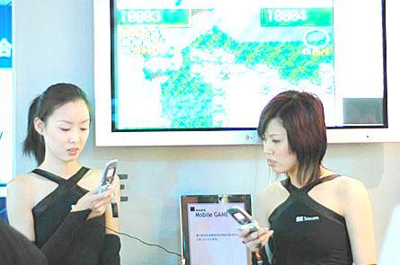    انتشار الهاتف المحمول في الصين.. بسبب انخفاض أسعاره 