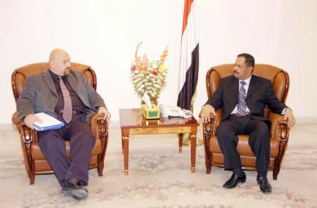 د. مجور يلتقي المسؤول في البنك الدولي