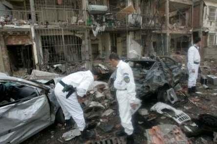 من فضائع التفجيرين الارهابيين في الجزائر