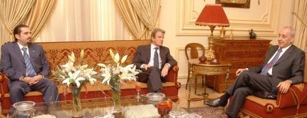 بري والحريري وكوشنير لبحث أزمة الرئاسة اللبنانية