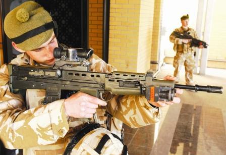 بعض من جنود التحالف في العراق
