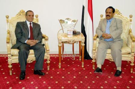 الراعي يلتقي السفير المصري