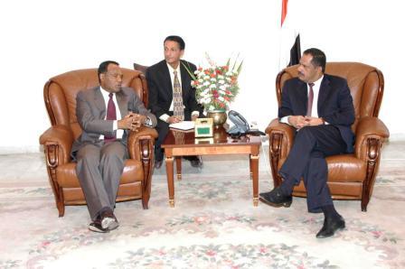 رئيس الوزراء لدى استقباله وزير الدولة للشؤون الخارجية الاثيوبي