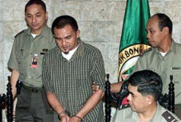 ( أحد أفراد جماعة أبو سياف في محكمة الفلبين - ارشيف)