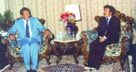 الرئيس علي عبدالله صالح وعلي ناصر محمد الرئيس الأسبق