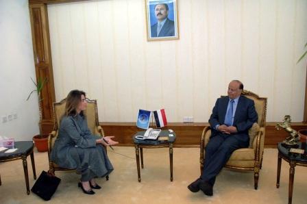 نائب رئيس الجمهورية اثناء استقباله مريم مونتاكيو  الخبيرة في مجال الديمقراطية والحكامة