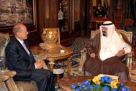 استقبال خادم الحرمين الشريفين لنائب رئيس الوزراء