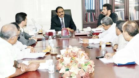 م.السقطري في مؤسسة الكهرباء بعدن