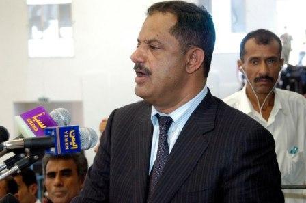 رئيس الوزراء في المهرجان الجماهيري في المهرة أمس