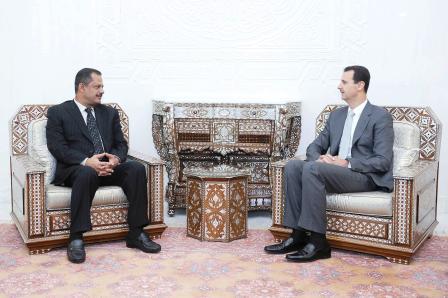 أثناء استقبال الرئيس السوري للدكتور مجور  بالعاصمة السورية دمشق أمس