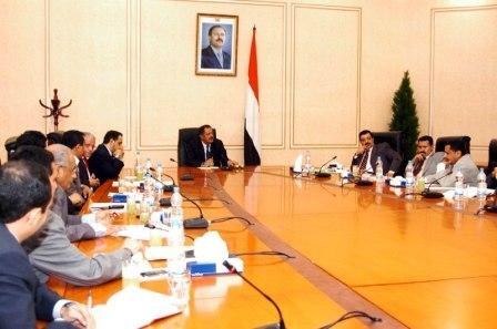 اجتماع اللجنة العليا لتسويق النفط الخام برئاسة د. مجور أمس