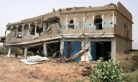 ممتلكات خاصة بالمواطنين تعرضت للنهب والتدمير من المتمردين