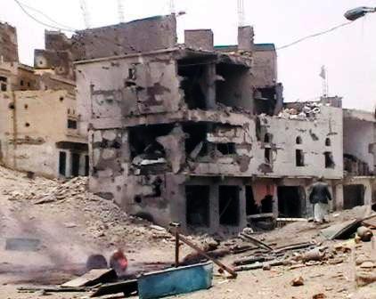 من آثار عدوان المتمردين في صعدة على المنازل والمصالح الحكومية