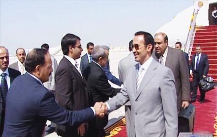 قائد الحرس الجمهوري لدى وصوله دولة الإمارات العربية المتحدة