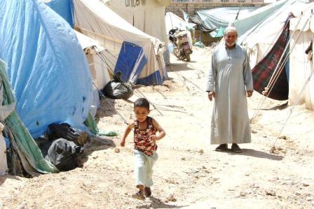 الحوثيون يستهدفون مخيمات النازحين في صعدة