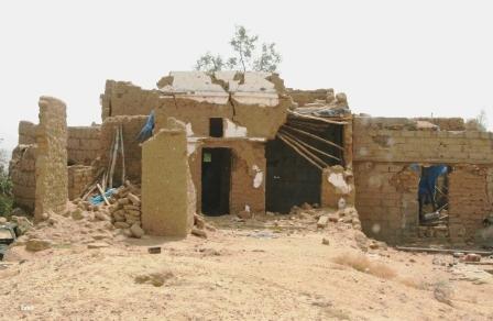 ممتلكات خاصة بالمواطنين تعرضت للنهب والتدمير من قبل المتمردين في صعدة