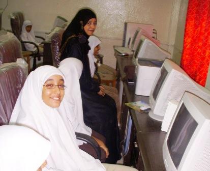 معمل الكمبيوتر في مدرسة ريدان