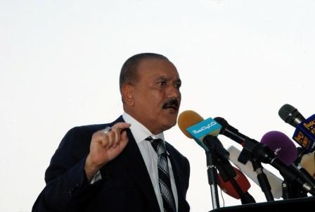 رئيس الجمهورية في كلمة له لدى تدشين تصدير أول شحنة من الغاز الطبيعي المسال أمس