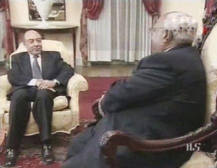 الرئيس الأثيوبي لدى  استقباله السفير جازم الأغبري أمس