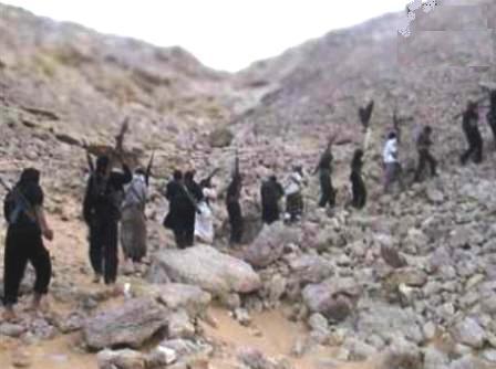 عناصر من القاعدة