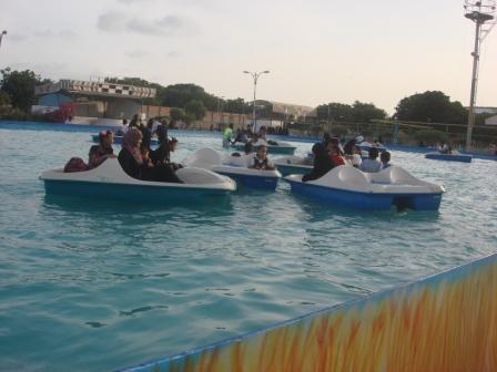 ألعاب مسبح ملاهي الشيخ عثمان