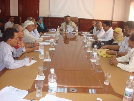 الجفري يرأس اجتماع الهيئة الإدارية لمحلي عدن