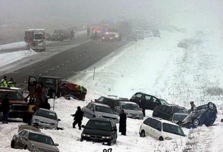 هذا الحادث وقع في إحدى الدول الغربية ،نتيجة تساقط الثلوج.