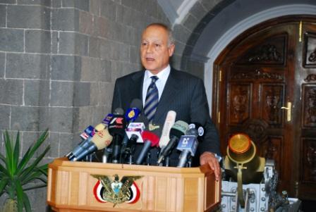 أبو الغيط في المؤتمر الصحفي بصنعاء أمس