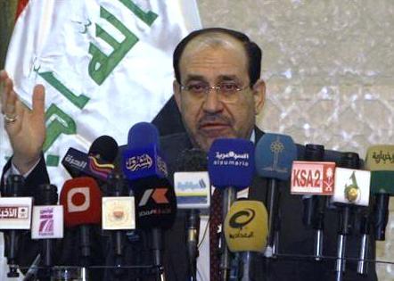 رئيس الوزراء العراقي نوري المالكي يدلي بتصريحات في بغداد يوم أمس الأول الاحد.