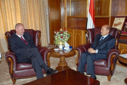 د. العليمي يلتقي السفير الألماني في صنعاء أمس