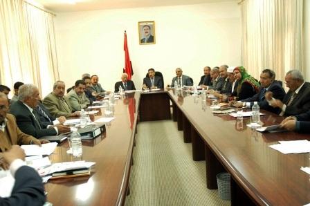 عبدالعزيز عبدالغني يرأس اجتماعاً للجنة الفرعية أمس