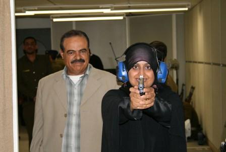 نورا  الجروي ورئيس اتحاد الشرطة