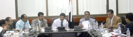 اجتماع للهيئة الإدارية لمحلي عدن أمس