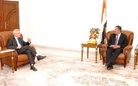 د. مجور يلتقي سفير الجمهورية الإيطالية بصنعاء