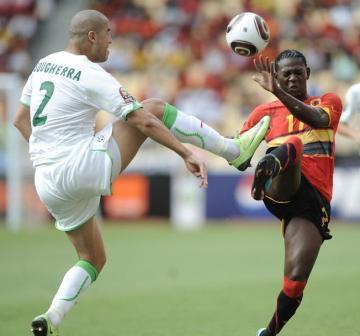 ‎لقطة من مباراة انجولا مع الجزائر