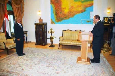 طه هاجر يؤدي اليمين الدستورية أمام فخامة الرئيس