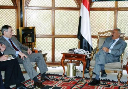 رئيس الجمهورية لدى لقائه الممثل الخاص للرئيس الروسي