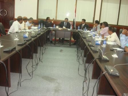 شائف يترأس اجتماع لجنة إعداد خطة وتوجيهات مصفوفة الأولويات