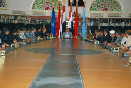 رئيس الجمهورية لدى ترؤسه اجتماع اللجنة الإشرافية