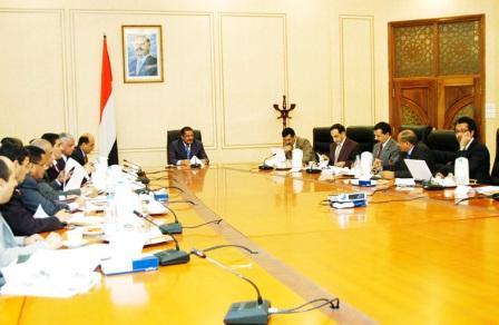 د. مجور يترأس اجتماعاً للجنة العليا لتسويق النفط