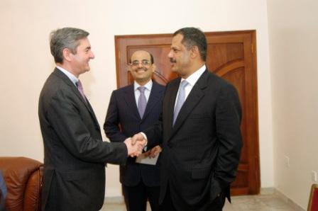 رئيس الوزراء يلتقي نائب رئيس الاستكشاف في مجموعة توتال