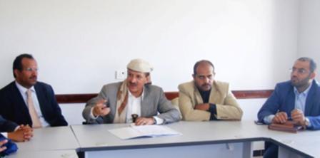 محافظ صنعاء يلتقي رئيس واعضاء الصندوق الاجتماعي بالمحافظة
