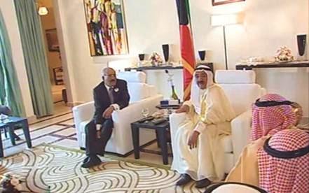 رئيس الجمهورية يلتقي أمير الكويت