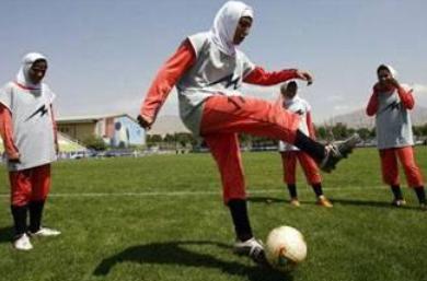 المنتخب الإيراني النسائي لكرة القدم