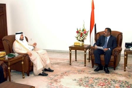 د . مجور لدى لقائه رئيس وأعضاء مجلس إدارة شركة طيران السعيدة أمس