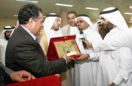 الضلاعي يدشن أولى رحلات السعيدة الداخلية لمحافظات الجمهورية