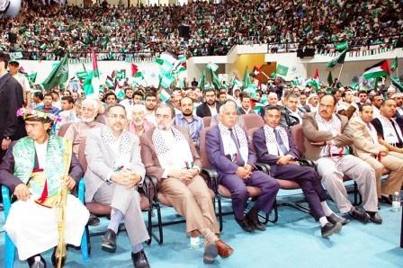 من فعاليات المهرجان الجماهيري للشهداء الفلسطينيين