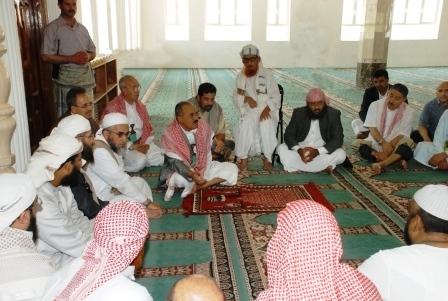 رئيس الجمهورية لدى لقائه أصحاب الفضيلة رجال الدين في عدن يوم أمس