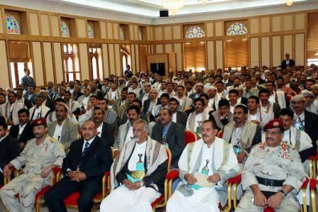 جانب من قادة المجاميع الشعبية لدى لقائهم رئيس الجمهورية